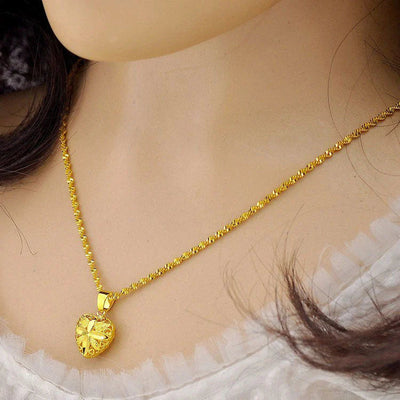 Gold Aura Heart Necklace ArabiaGrab